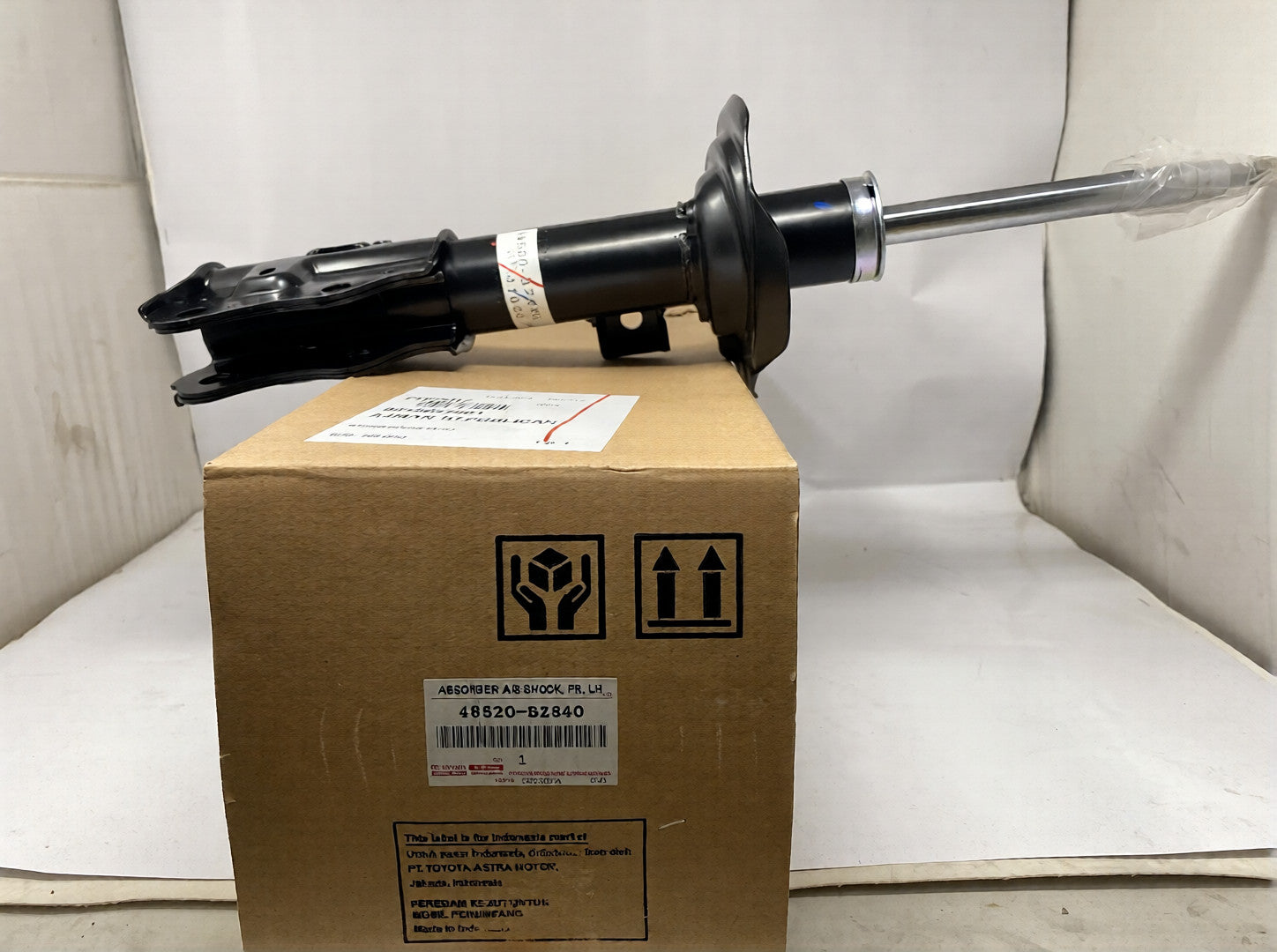 Toyota Genuine  Absorber Assy Shock 48520-BZ840 OEM