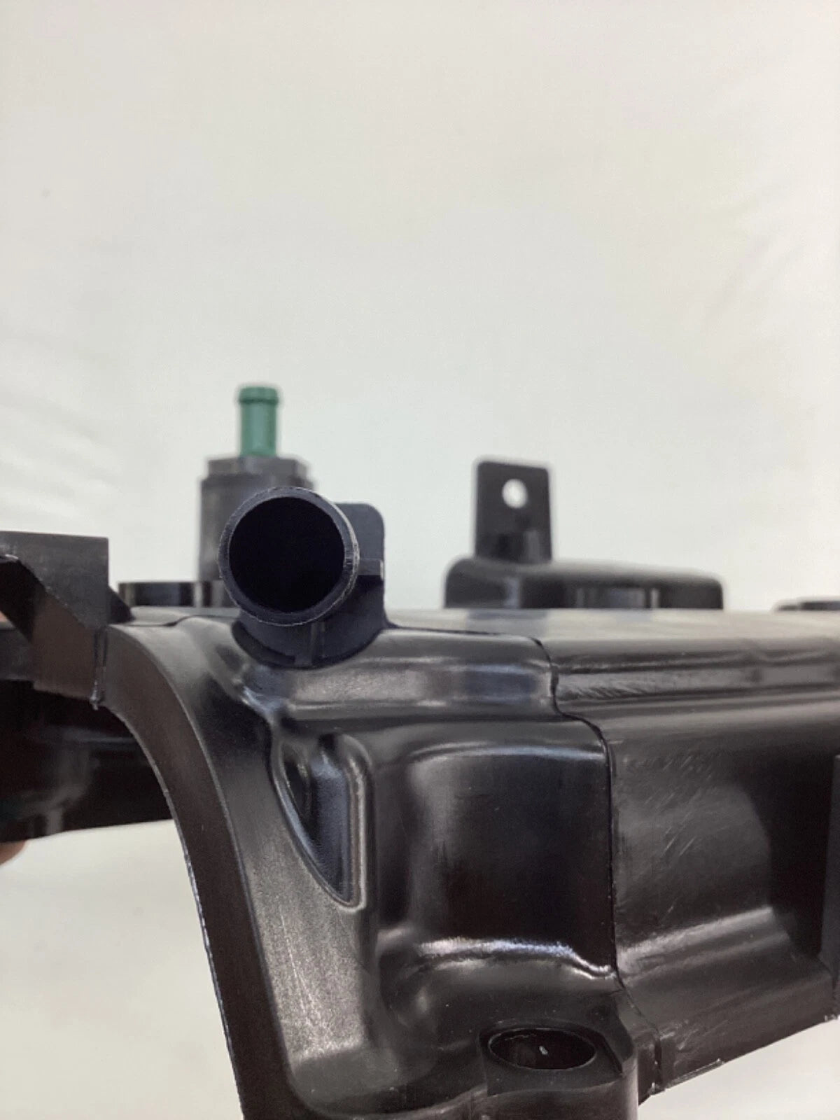 13264-JA10A Nissan Altima/Pathfinder Valve Cover NEW OEM - 13264JA10A - GK Auto Parts